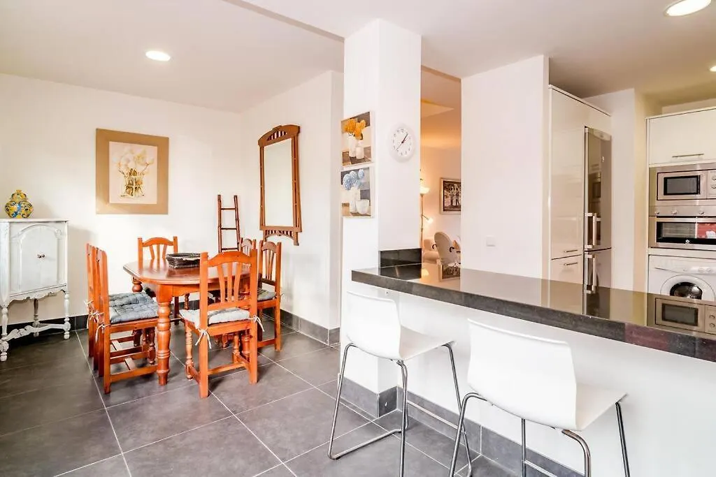 Las Dunas De Marbella - Beachfront 3 Bed Townhouses