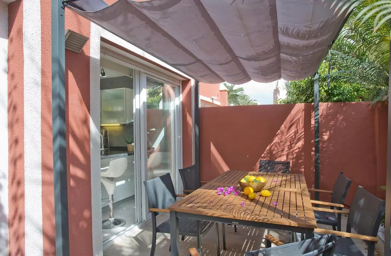 Las Dunas De Marbella - Beachfront 3 Bed Townhouses 0*,