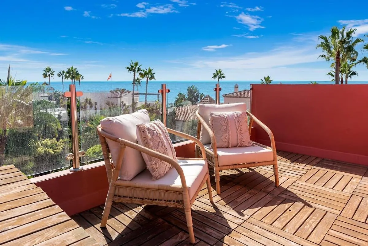 Apartment Las Dunas De Marbella - Beachfront 3 Bed Townhouses