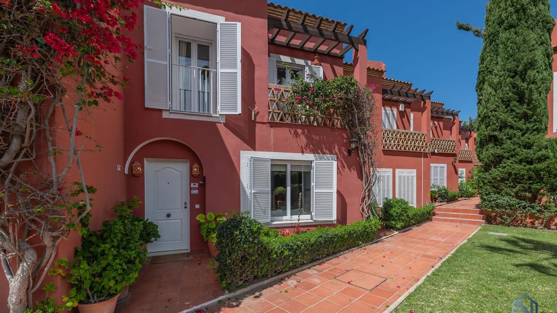 Las Dunas De Marbella - Beachfront 3 Bed Townhouses 아파트