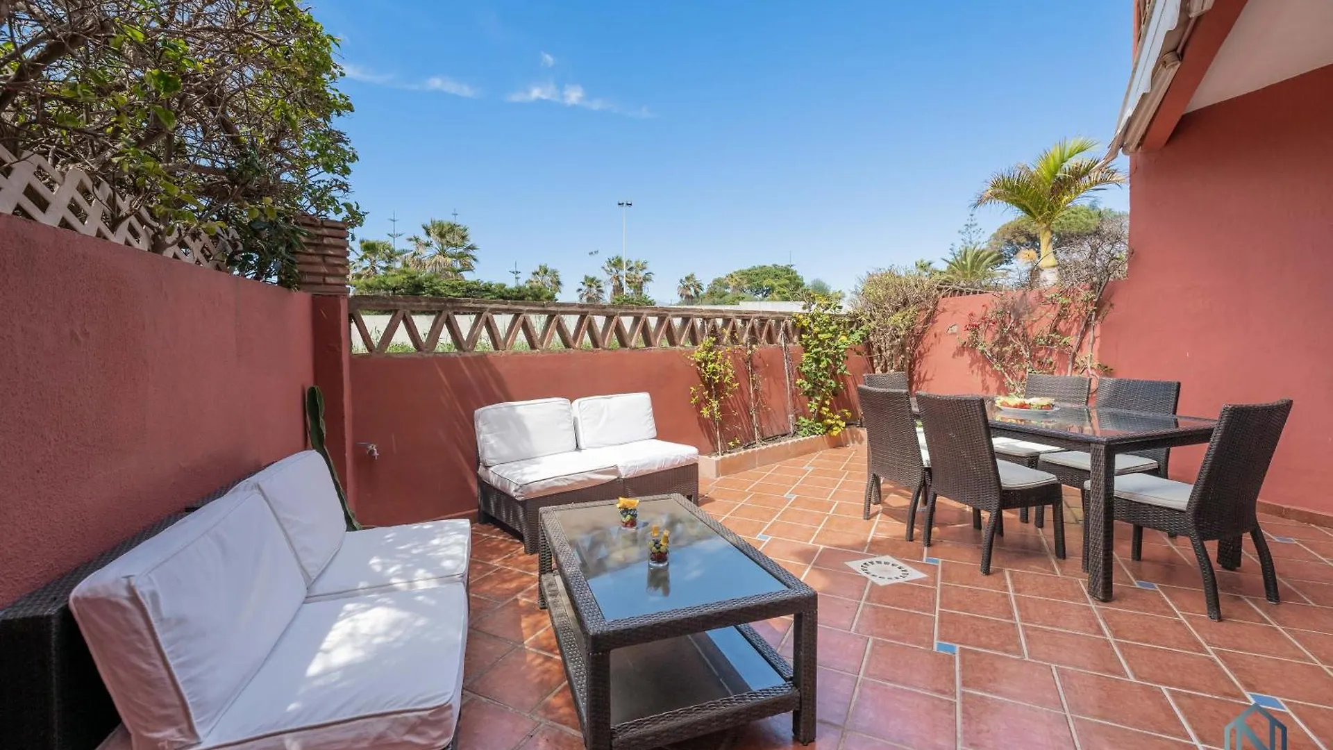 Las Dunas De Marbella - Beachfront 3 Bed Townhouses